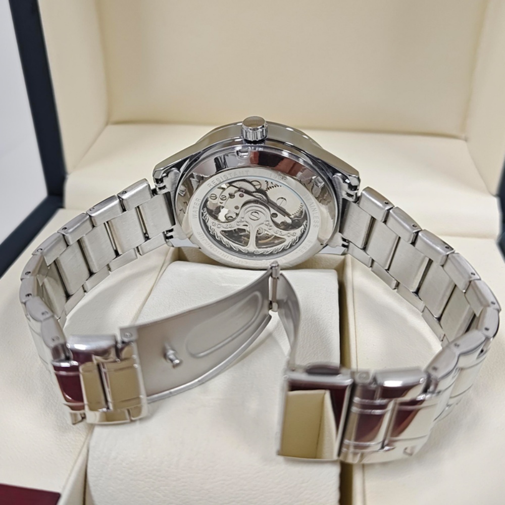 Reloj Mecánico Automático de L - Luxury Watch Values reseña y precio