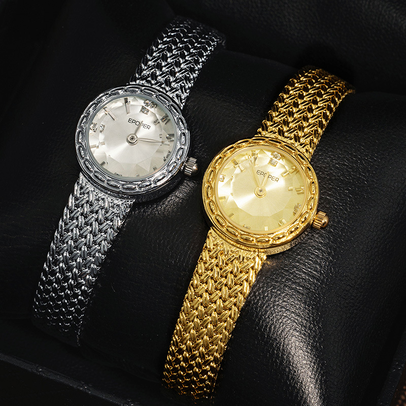 Reloj con orejas de trigo de e - Luxury Watch Values reseña y precio