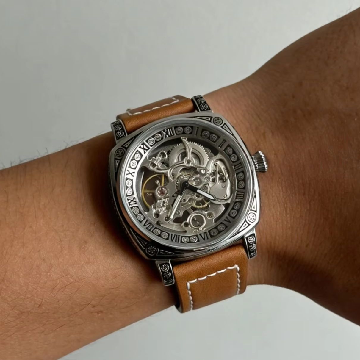 Nuevo Reloj Mecánico de Esquel - Luxury Watch It reseña y precio
